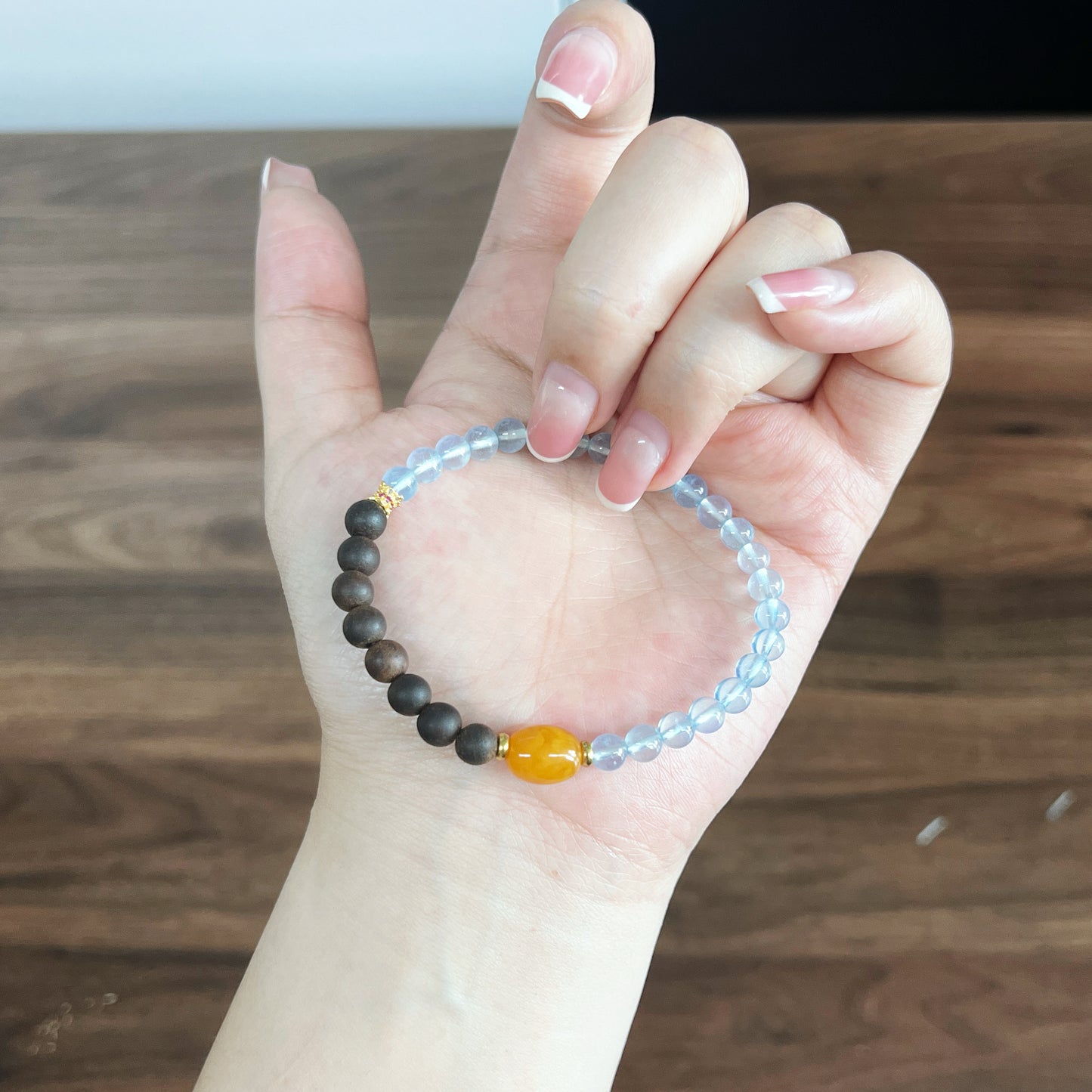 Luminary Terra Agarwood Bracelet - Lunaria