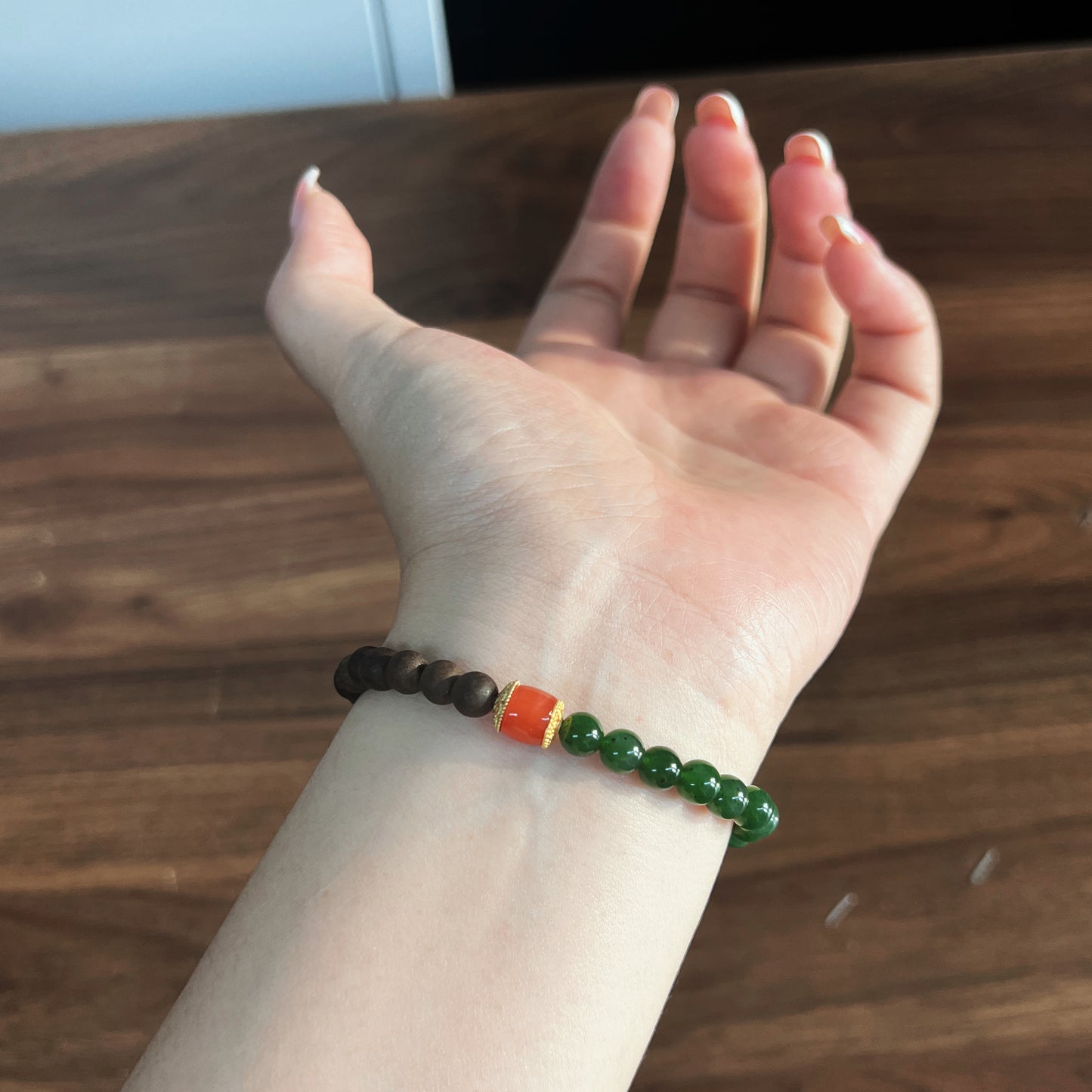 Emerald Aura Enchantment Agarwood Bracelet - Lunaria