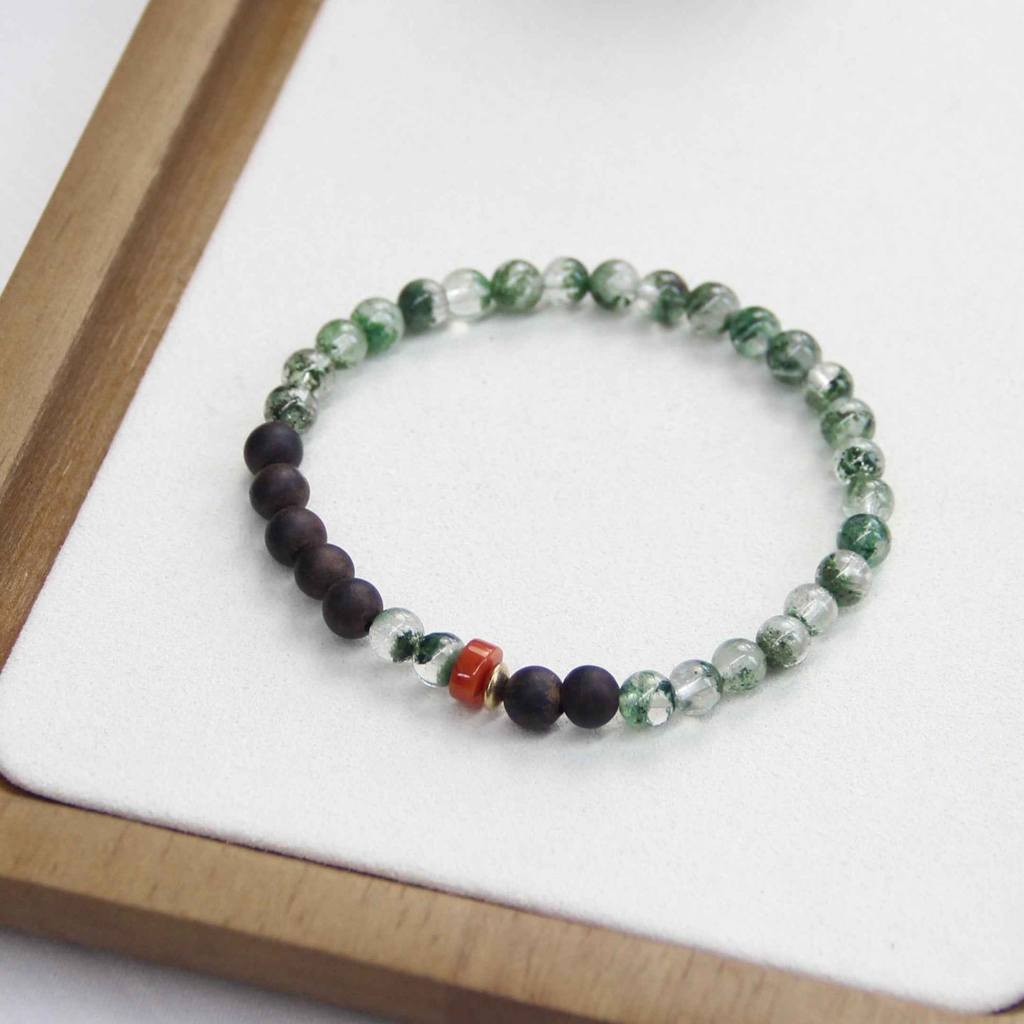 Chloris' Blessing Agarwood Bracelet 1PC - Lunaria