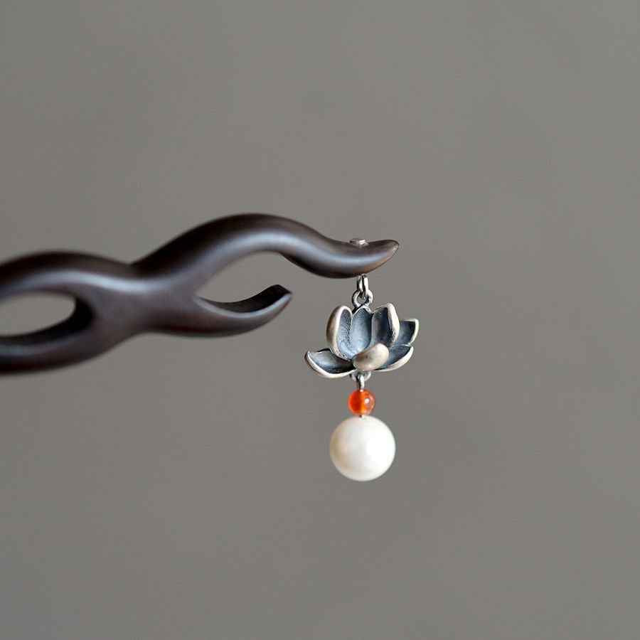 Classical Ebony Lotus Tassel Pendant Blessing Hairpin Exquisite - Lunaria