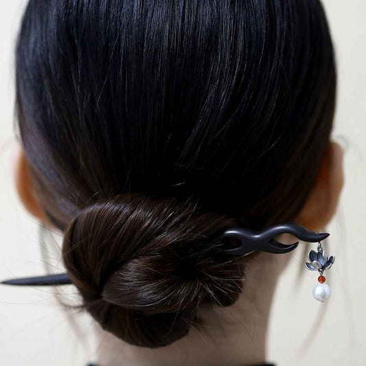 Classical Ebony Lotus Tassel Pendant Blessing Hairpin Exquisite - Lunaria