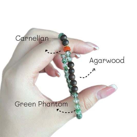 Chloris' Blessing Agarwood Bracelet 1PC - Lunaria
