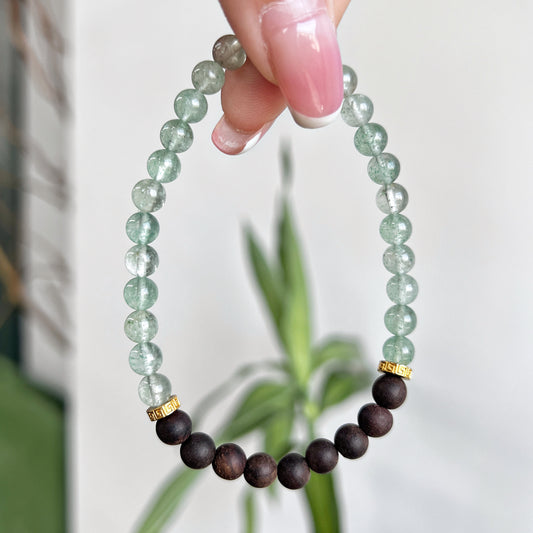 Aqua Serenity Agarwood Bracelet - Lunaria