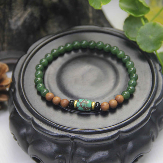 Green Gem Reverie Agarwood Bracelet - Lunaria