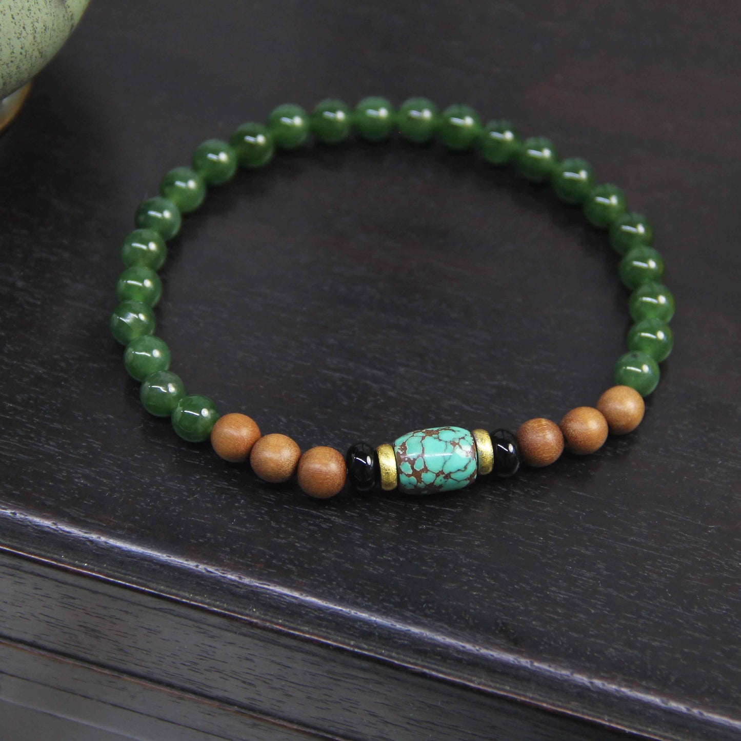 Green Gem Reverie Agarwood Bracelet - Lunaria