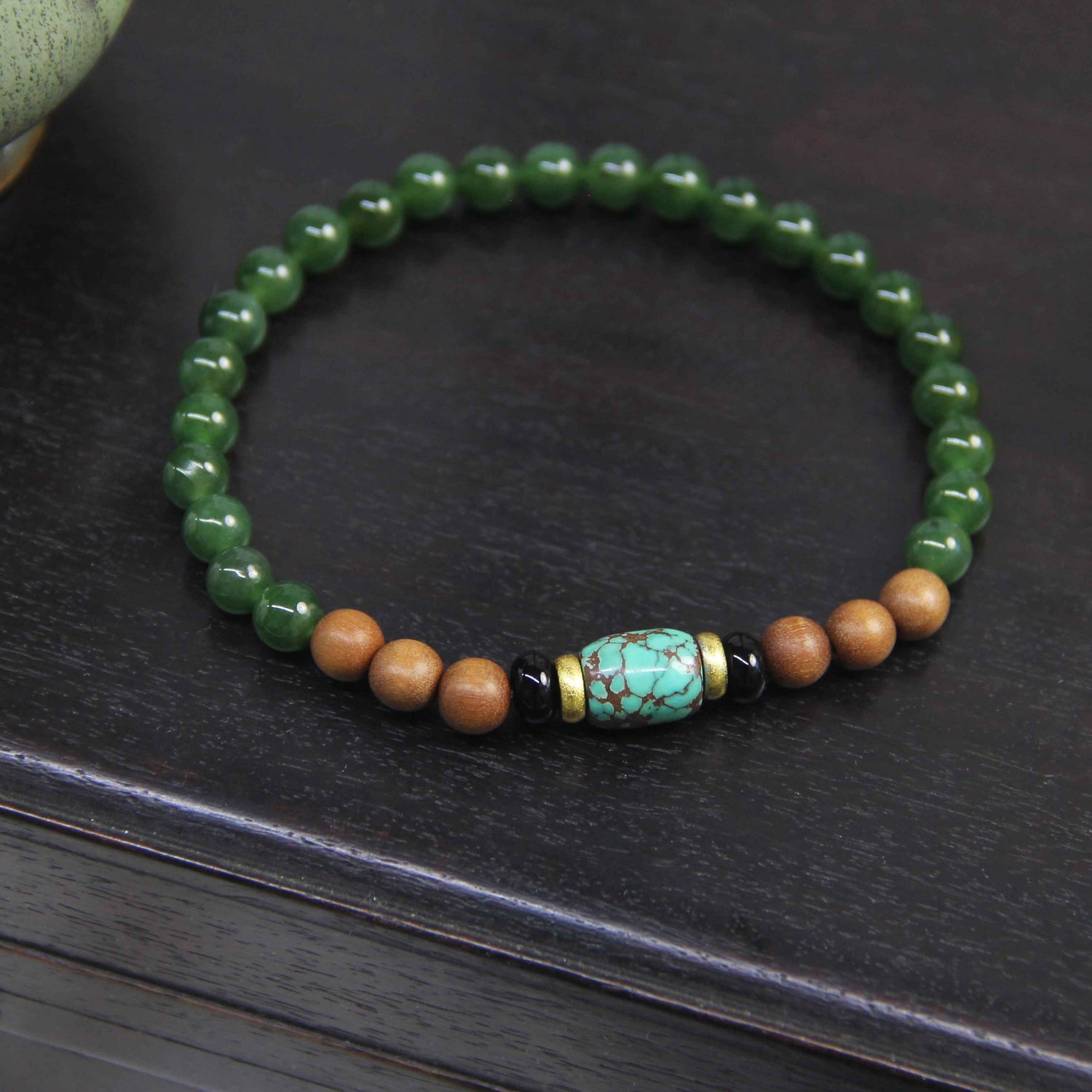 Green Gem Reverie Agarwood Bracelet - Lunaria