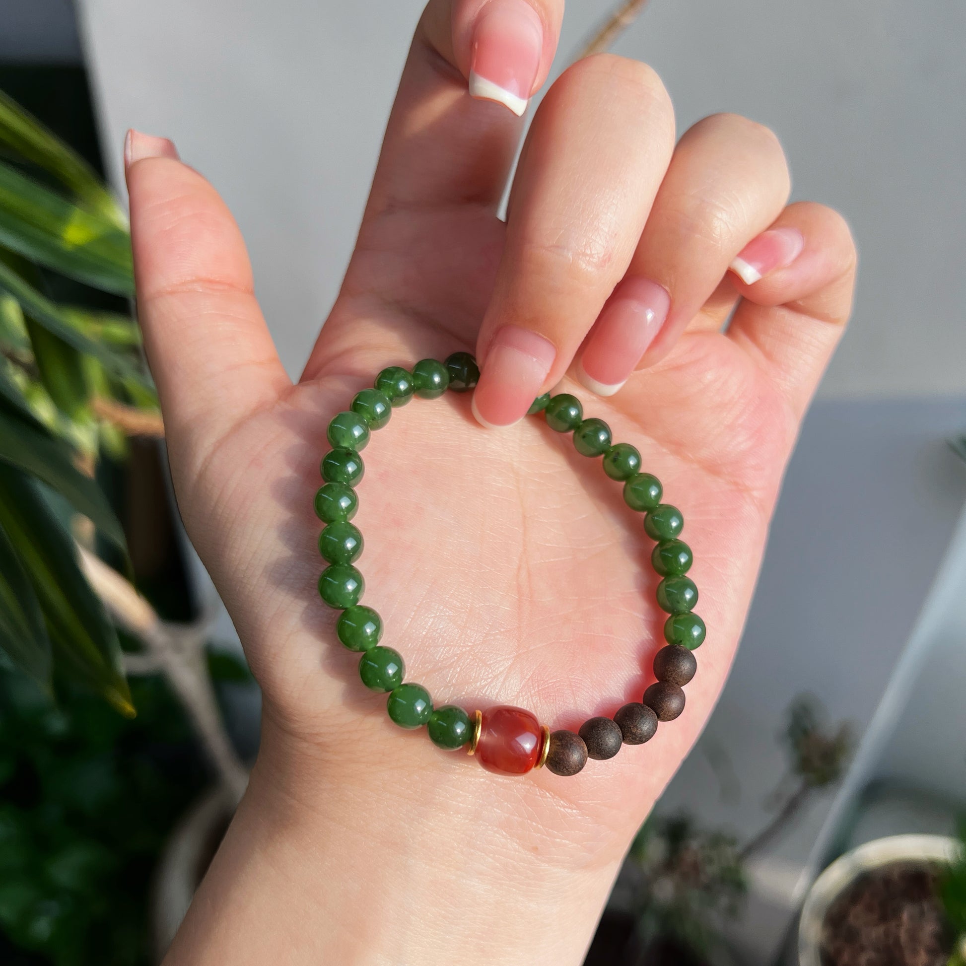 Forest Ruby Elegance Agarwood Bracelet - Lunaria